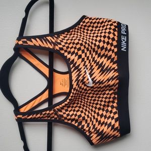 Nike Pro sports bra